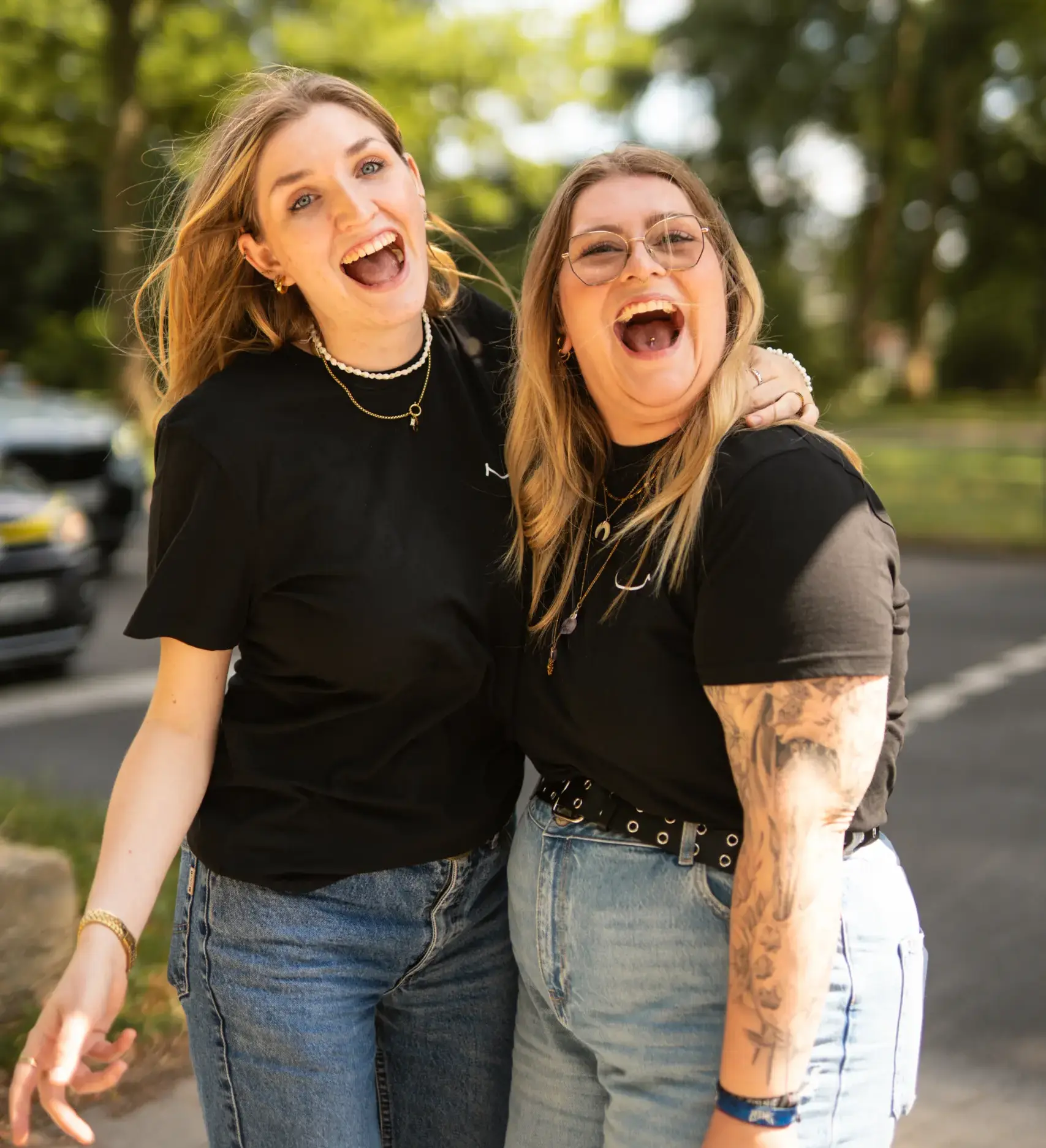 Teamfoto von Carlotta und Shanice